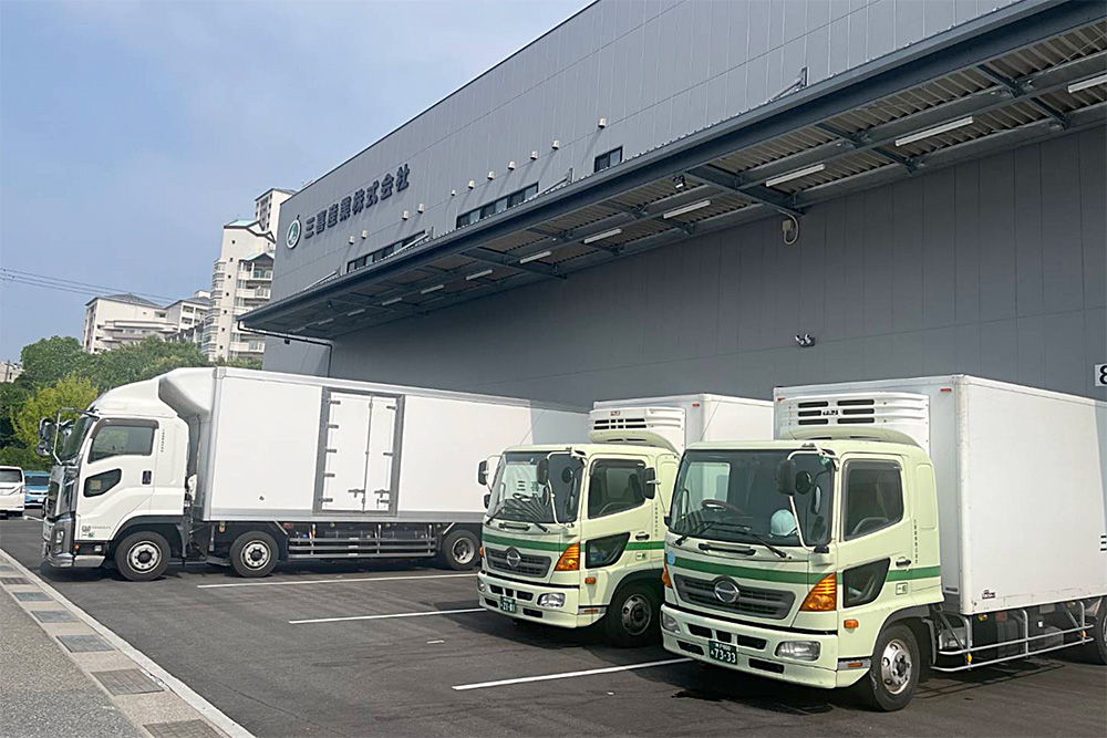 三喜産業物流センター 駐車場