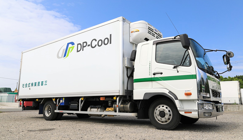 医薬4トントラック